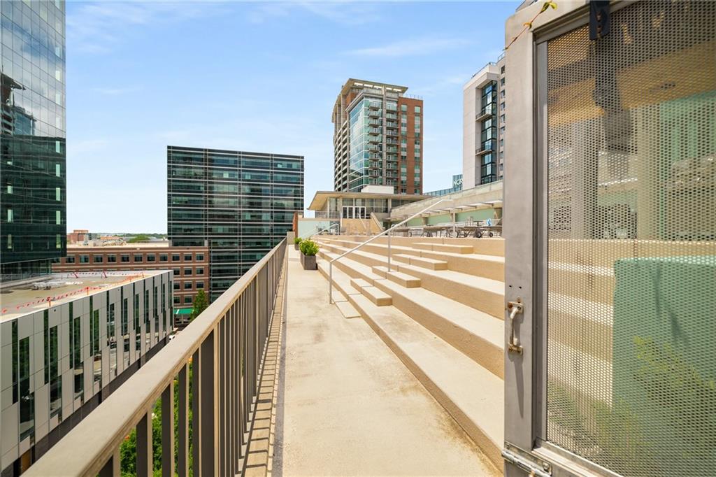 845 Spring Street NW Unit PH4