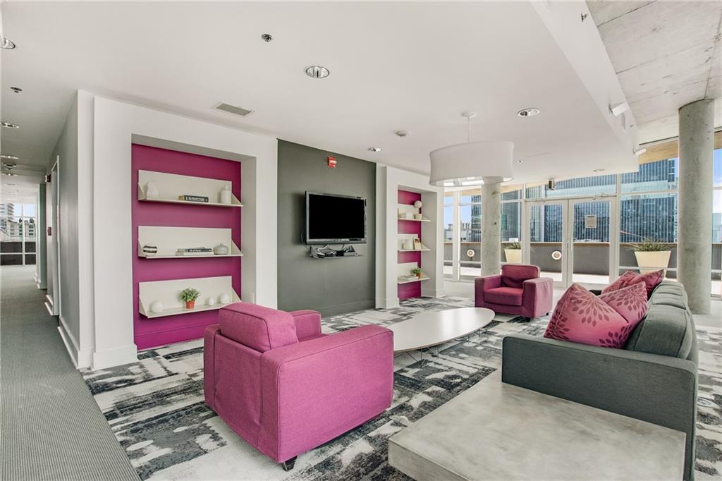 845 Spring Street NW Unit PH4