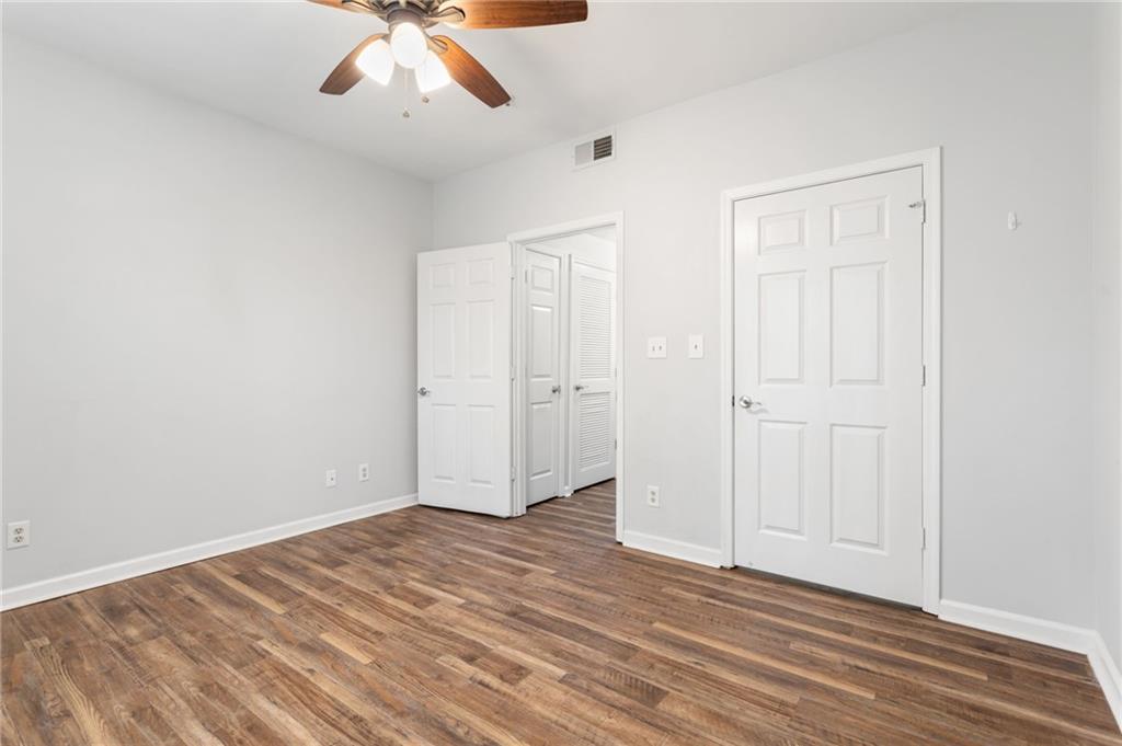 1250 Parkwood Circle SE Unit 3106