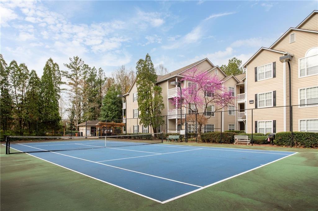 1250 Parkwood Circle SE Unit 3106