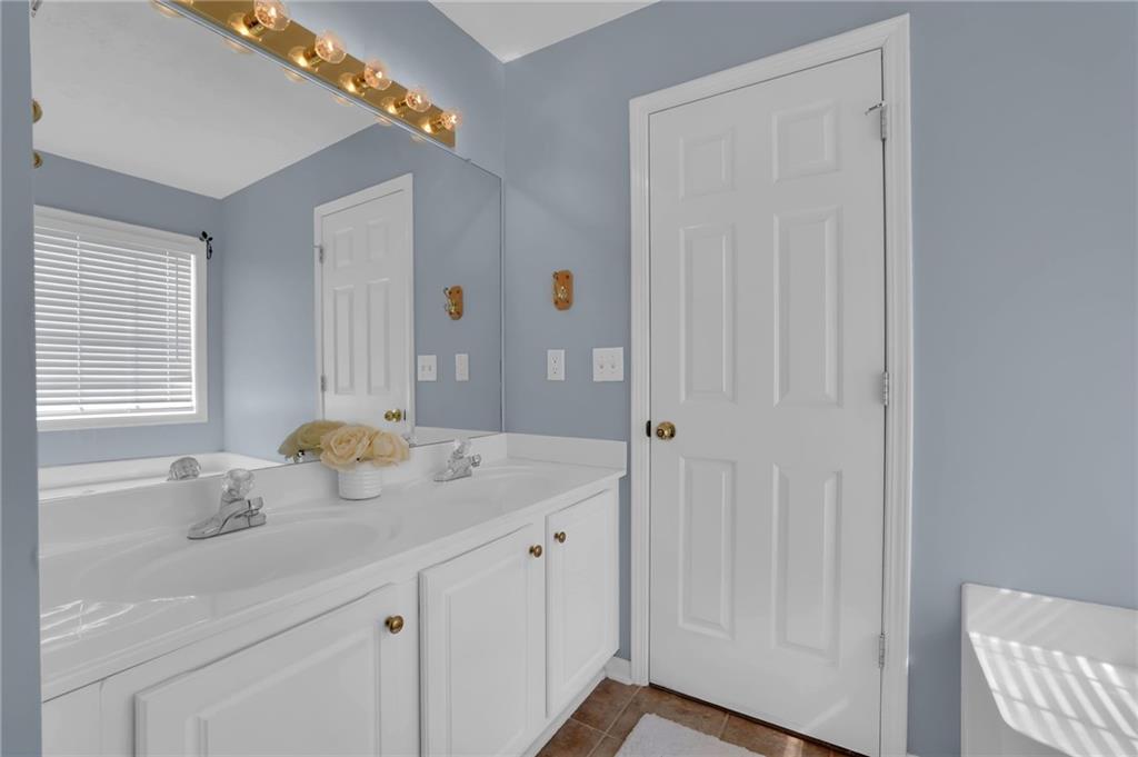 6185 Devonshire Drive