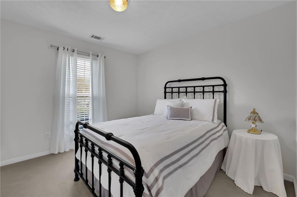 6185 Devonshire Drive