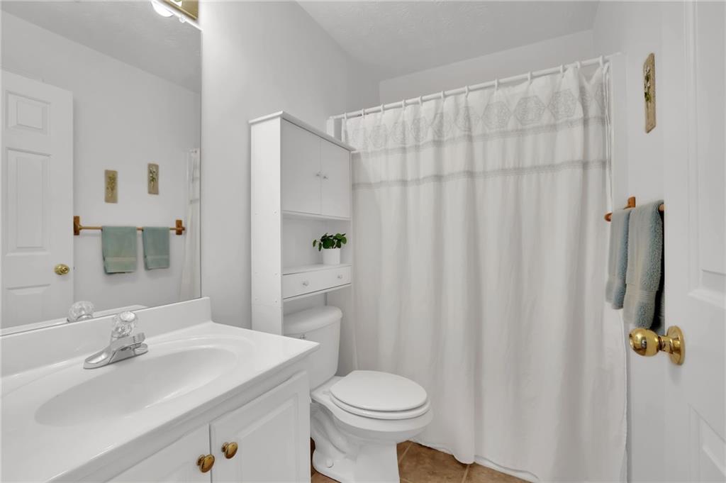 6185 Devonshire Drive