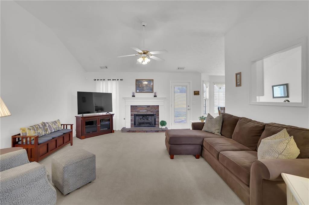 6185 Devonshire Drive