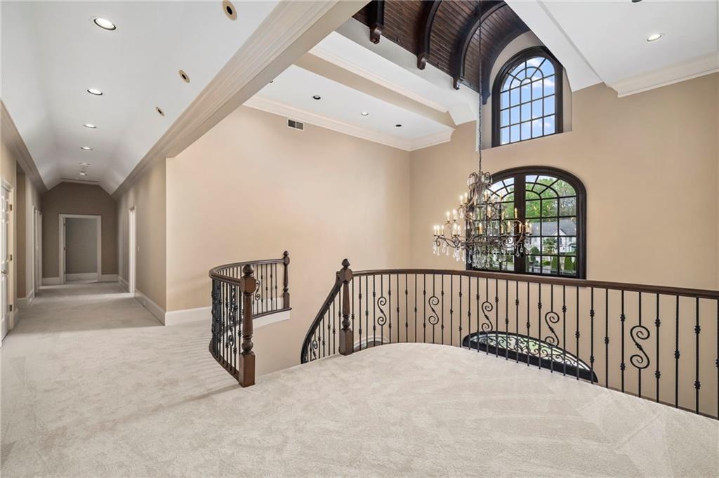 820 Heards Ferry Road