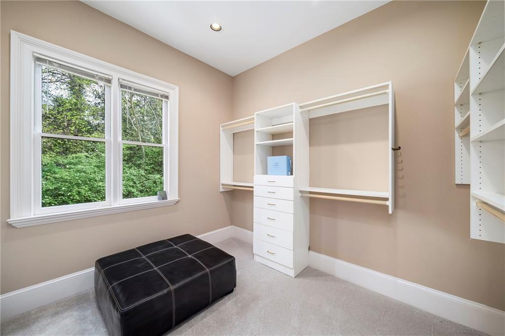 820 Heards Ferry Road