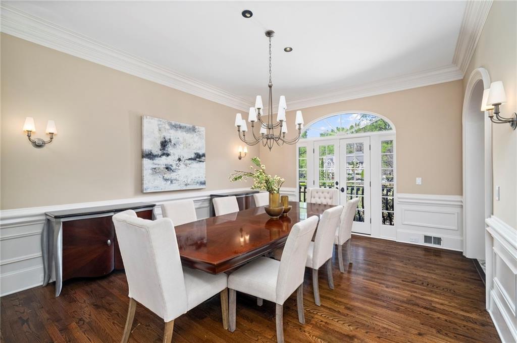 820 Heards Ferry Road