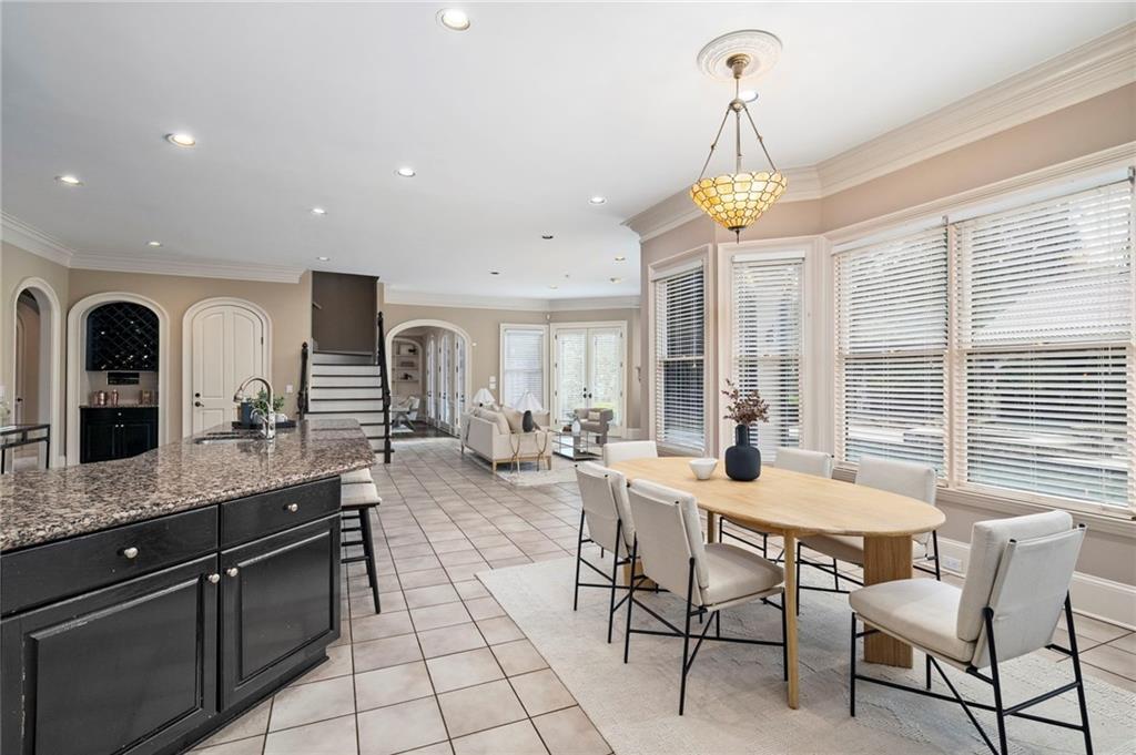 820 Heards Ferry Road