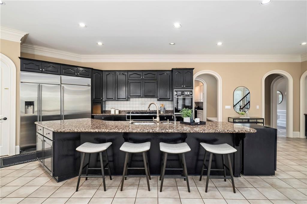 820 Heards Ferry Road