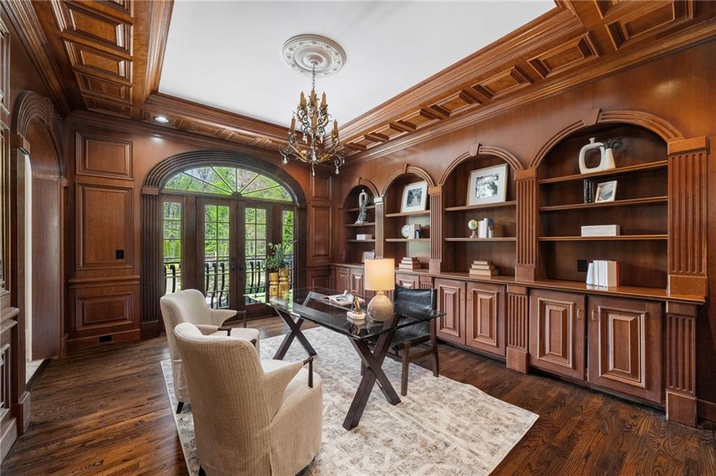 820 Heards Ferry Road