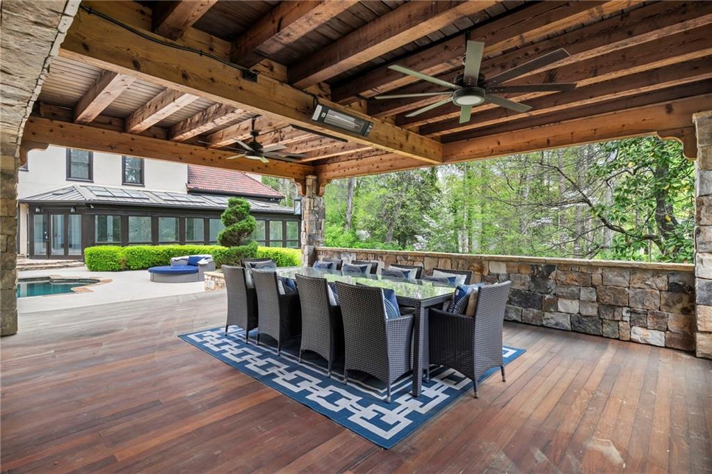 820 Heards Ferry Road