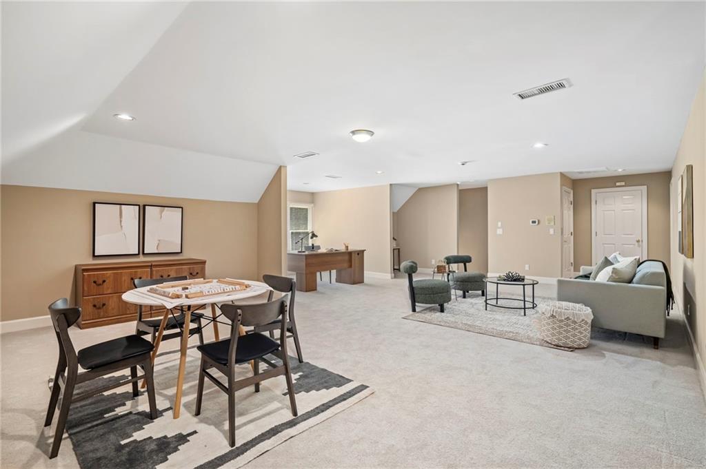 820 Heards Ferry Road