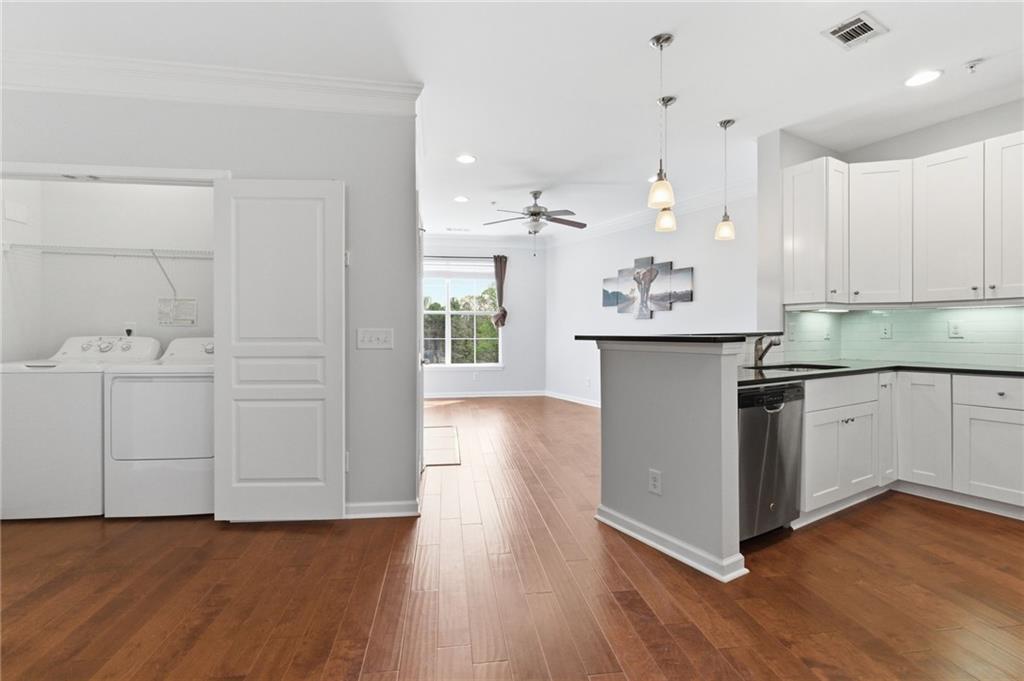 10 Perimeter Summit Boulevard NE Unit 4443