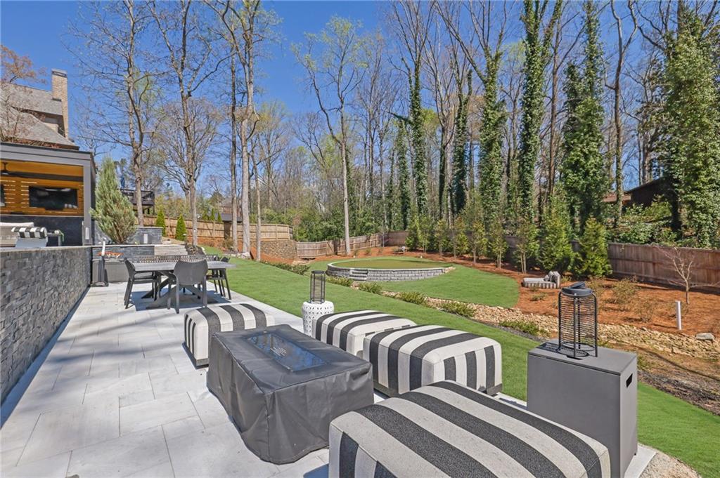 5849 Long Island Drive NW