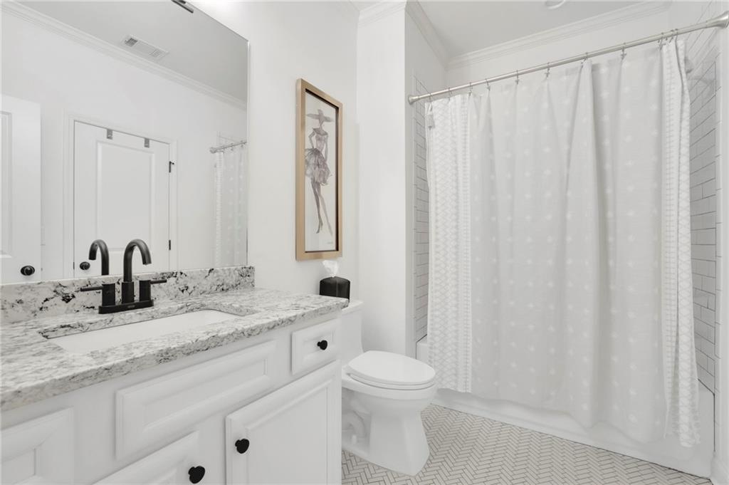 5849 Long Island Drive NW