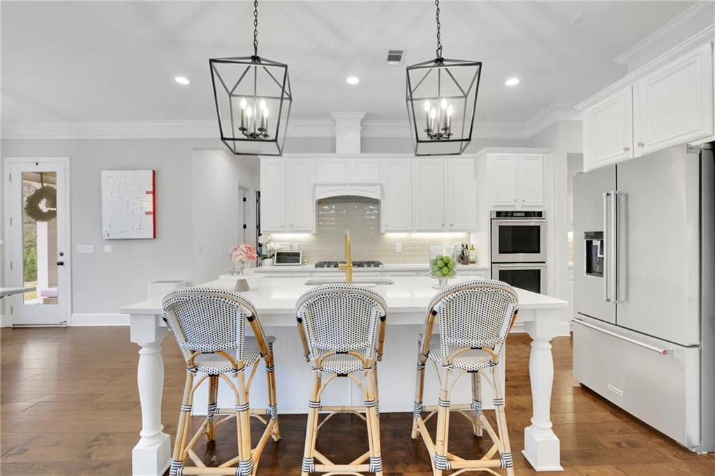 5849 Long Island Drive NW