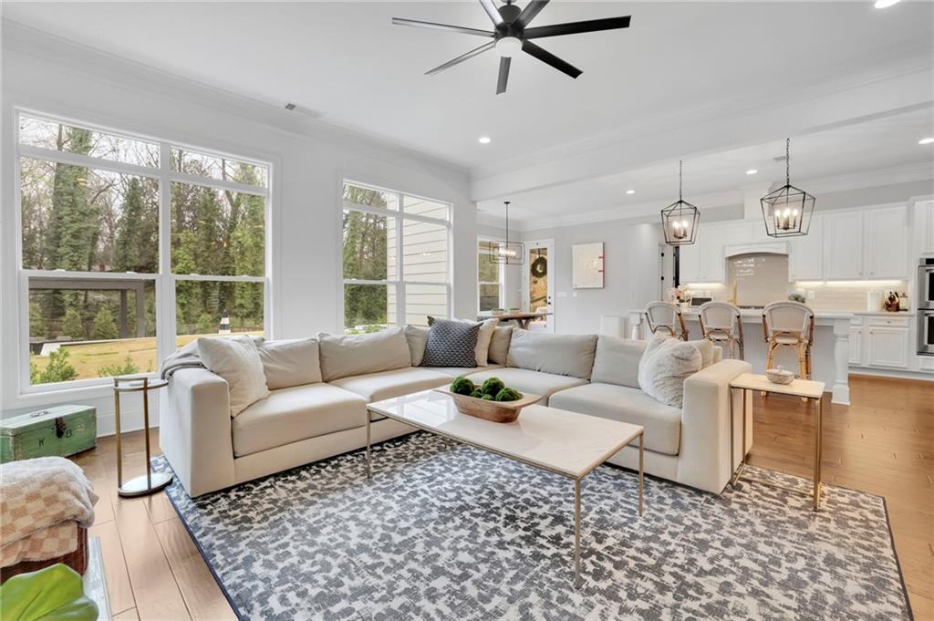 5849 Long Island Drive NW