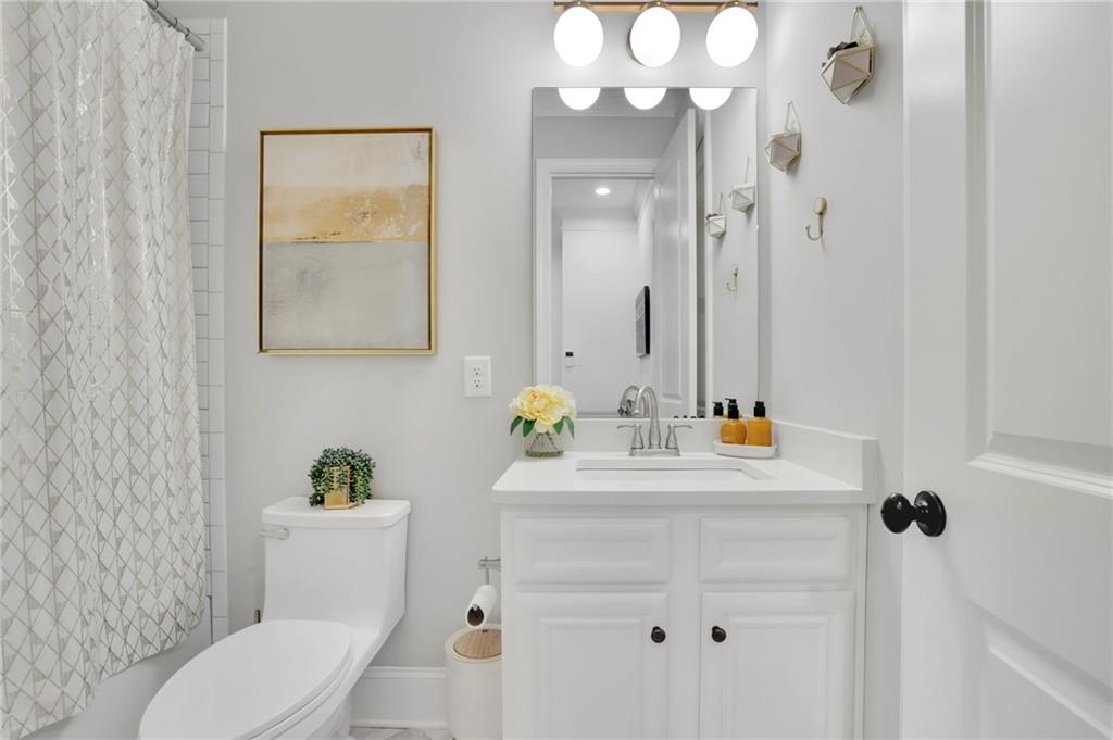 5849 Long Island Drive NW