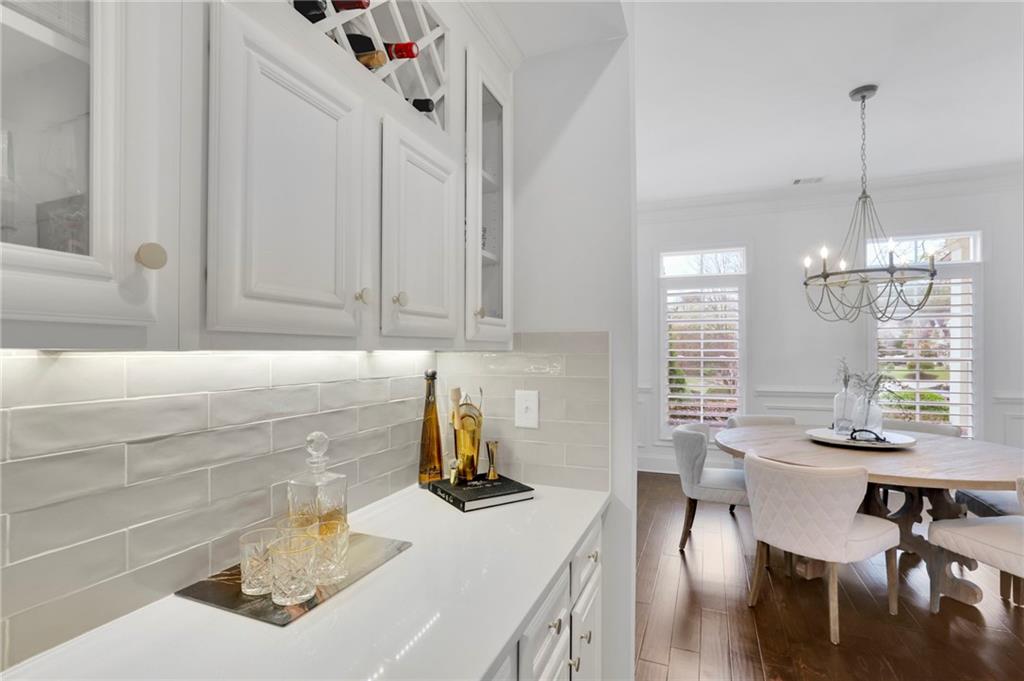 5849 Long Island Drive NW