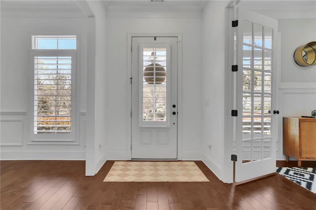 5849 Long Island Drive NW