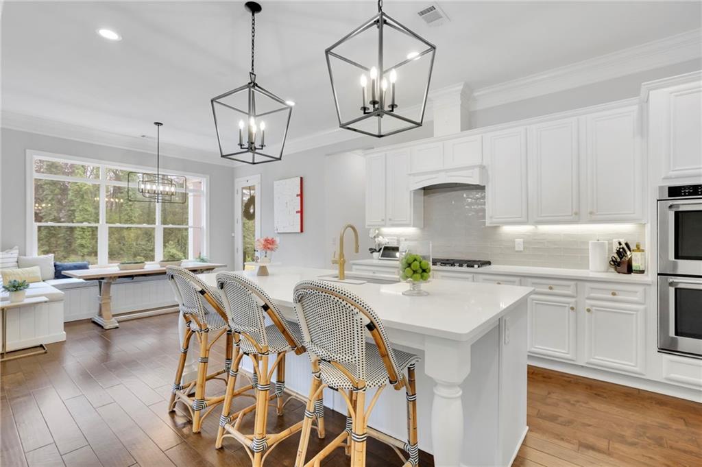 5849 Long Island Drive NW