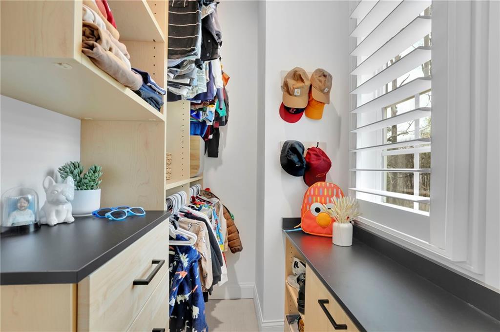 5849 Long Island Drive NW