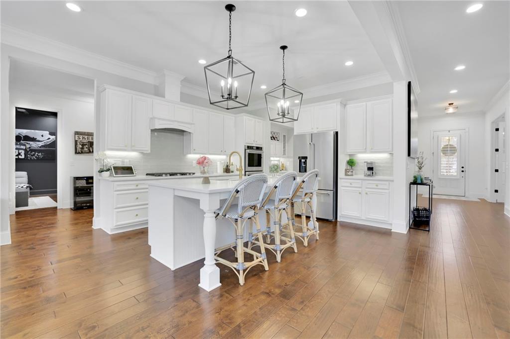 5849 Long Island Drive NW