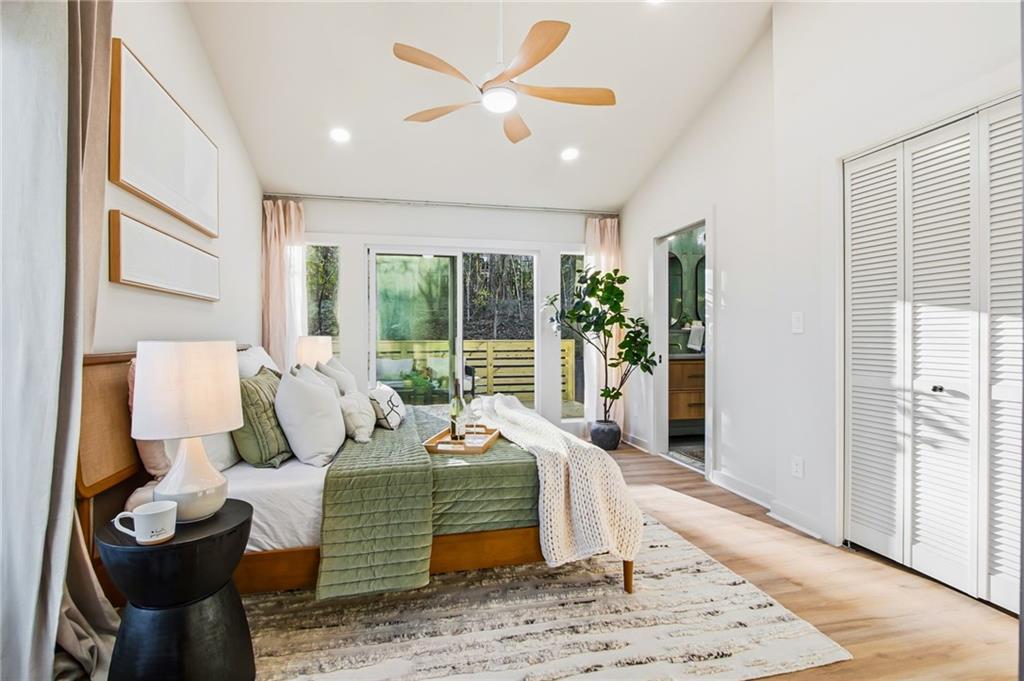 1735 Little Willeo Road