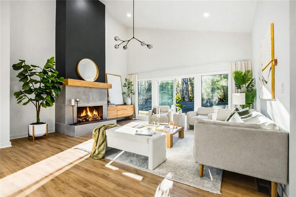 1735 Little Willeo Road