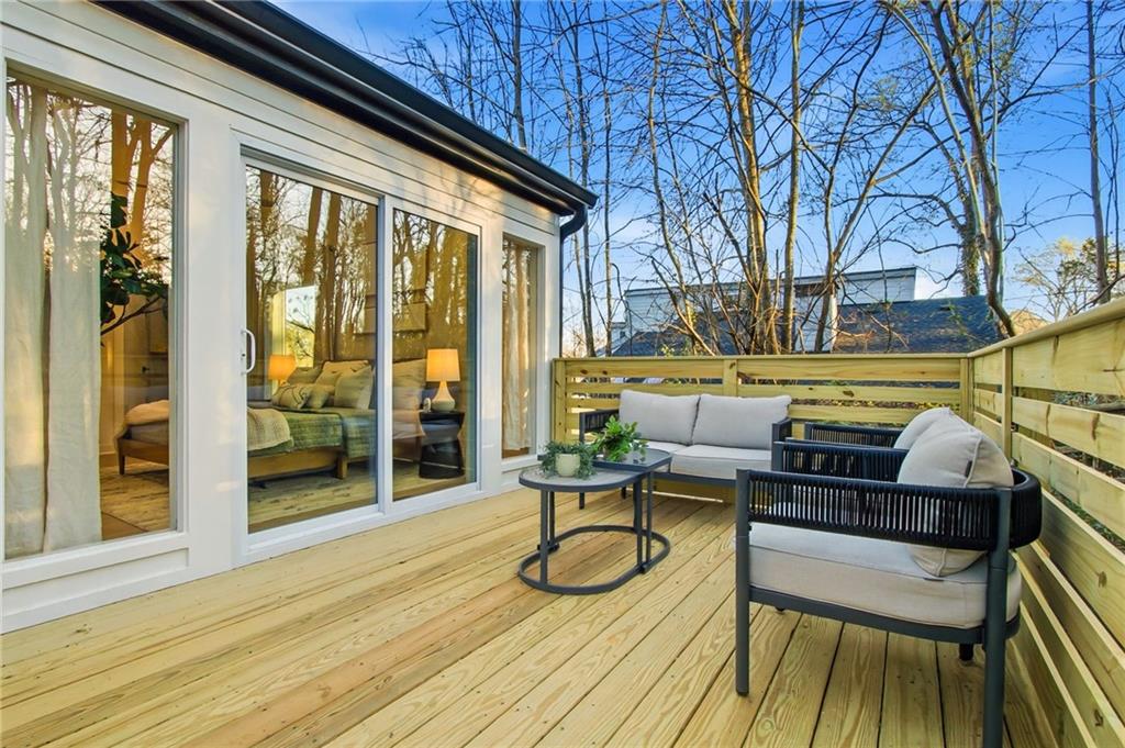 1735 Little Willeo Road