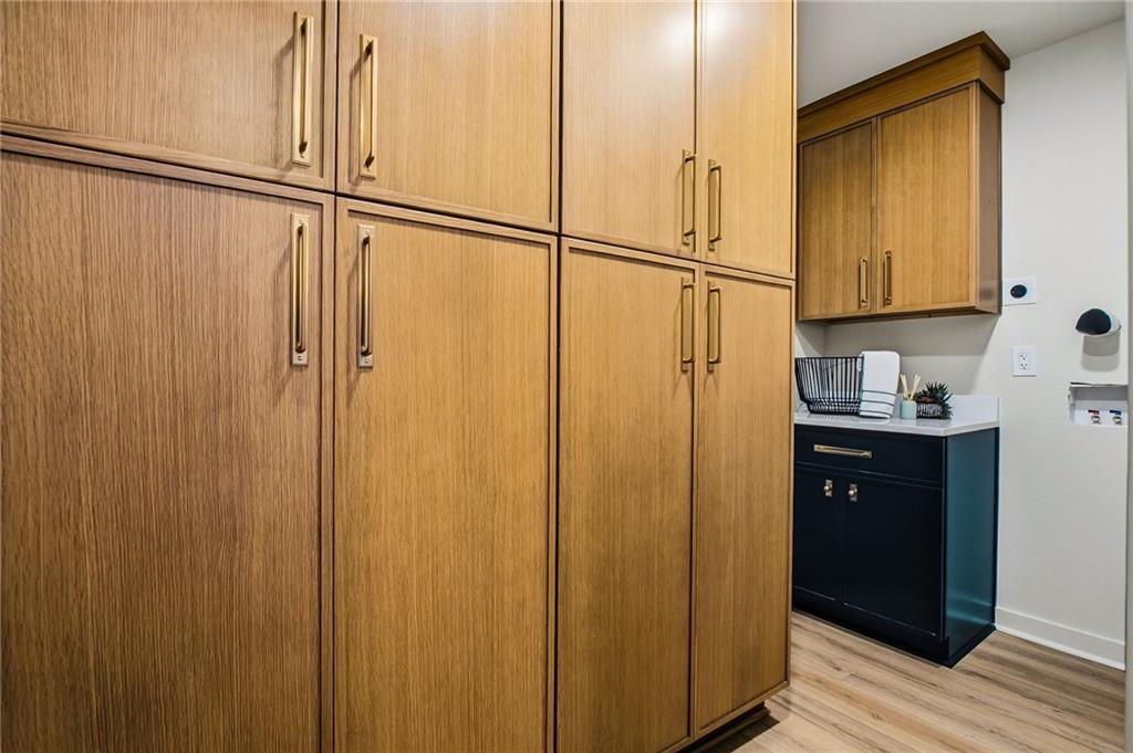 1735 Little Willeo Road