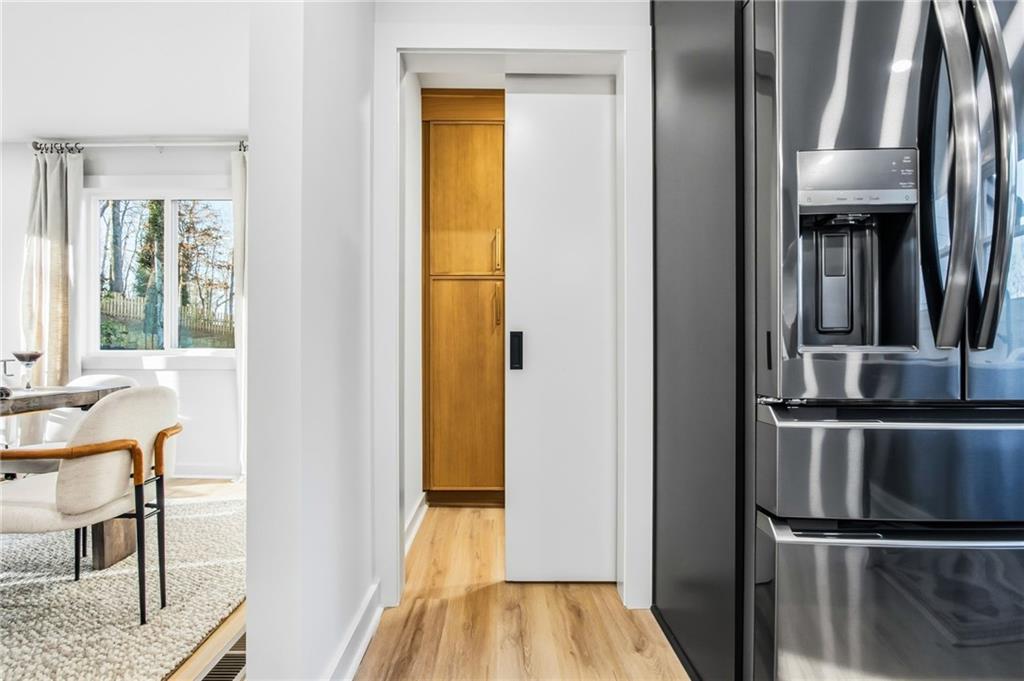 1735 Little Willeo Road