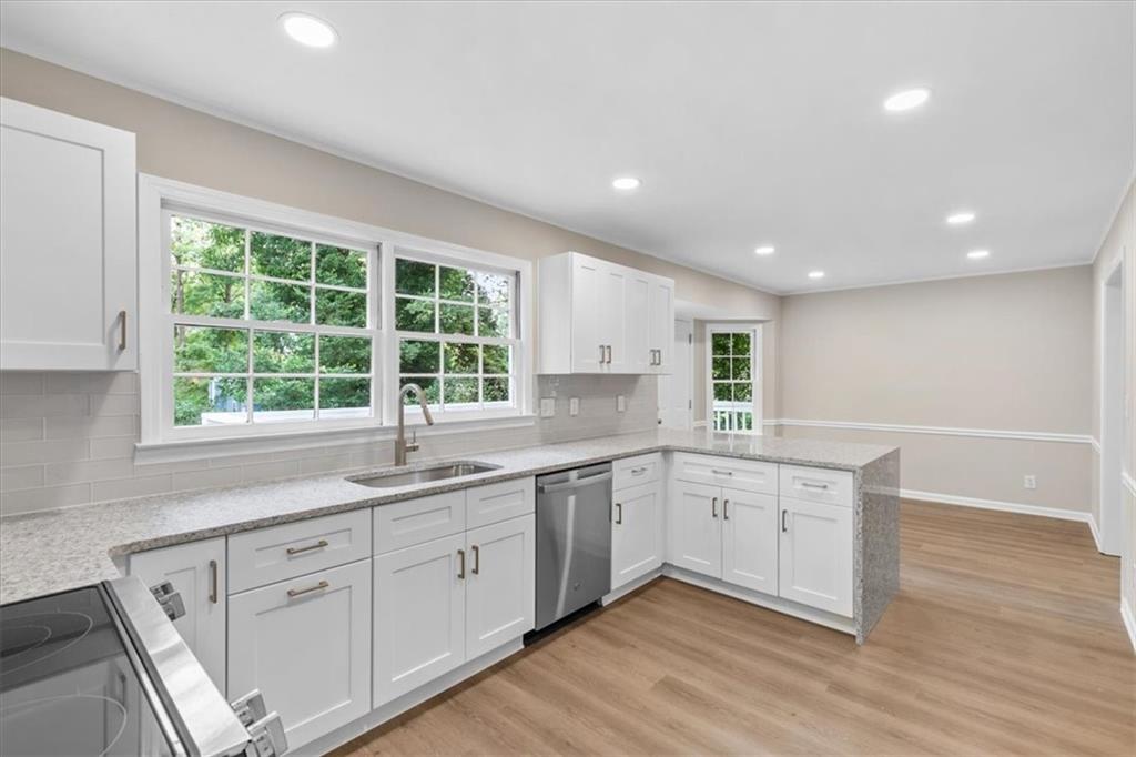1420 Fieldgreen Overlook