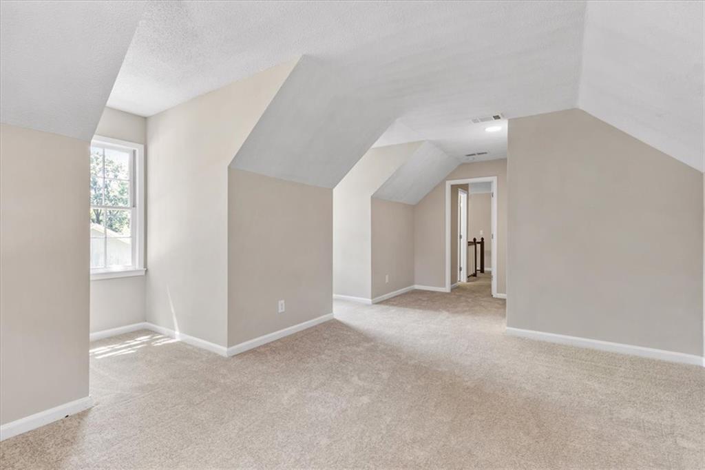 1420 Fieldgreen Overlook