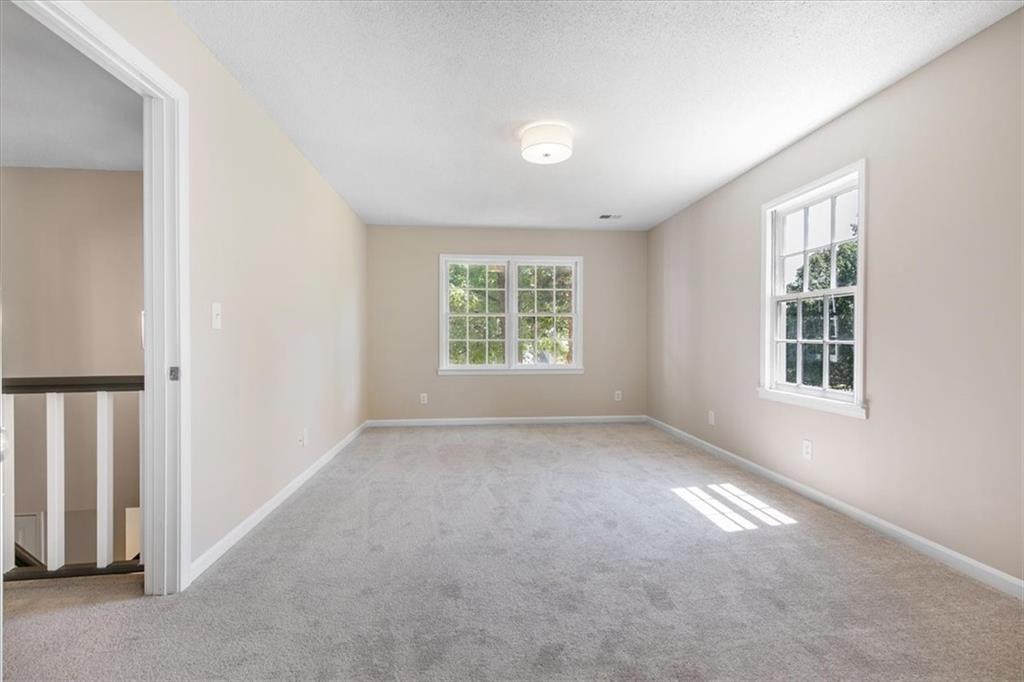 1420 Fieldgreen Overlook