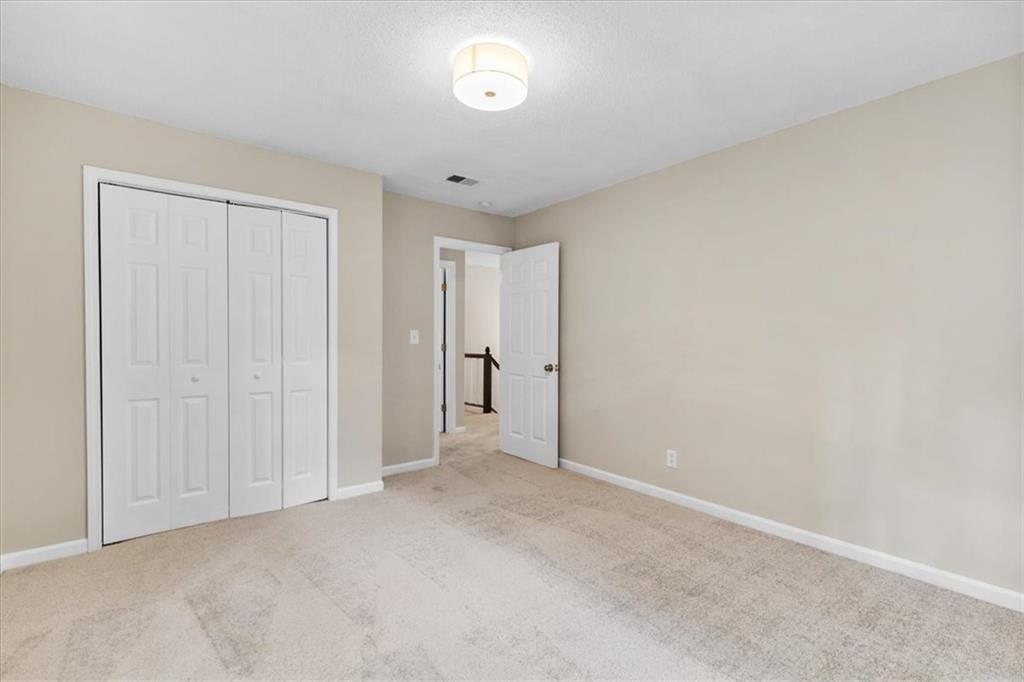 1420 Fieldgreen Overlook