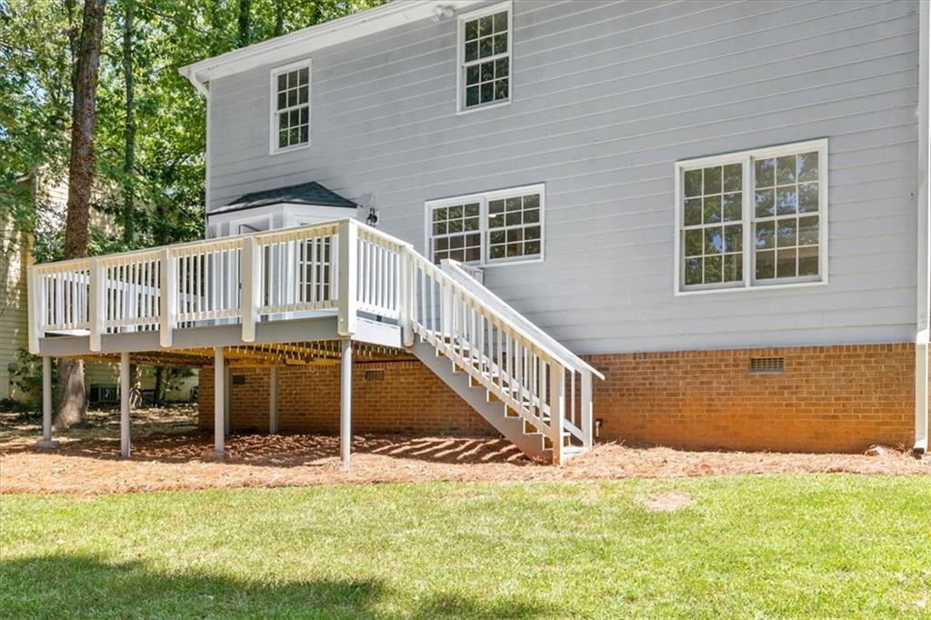 1420 Fieldgreen Overlook