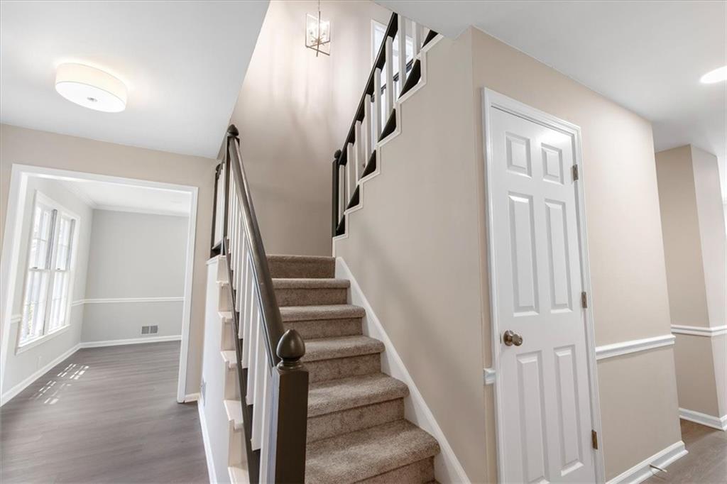 1420 Fieldgreen Overlook