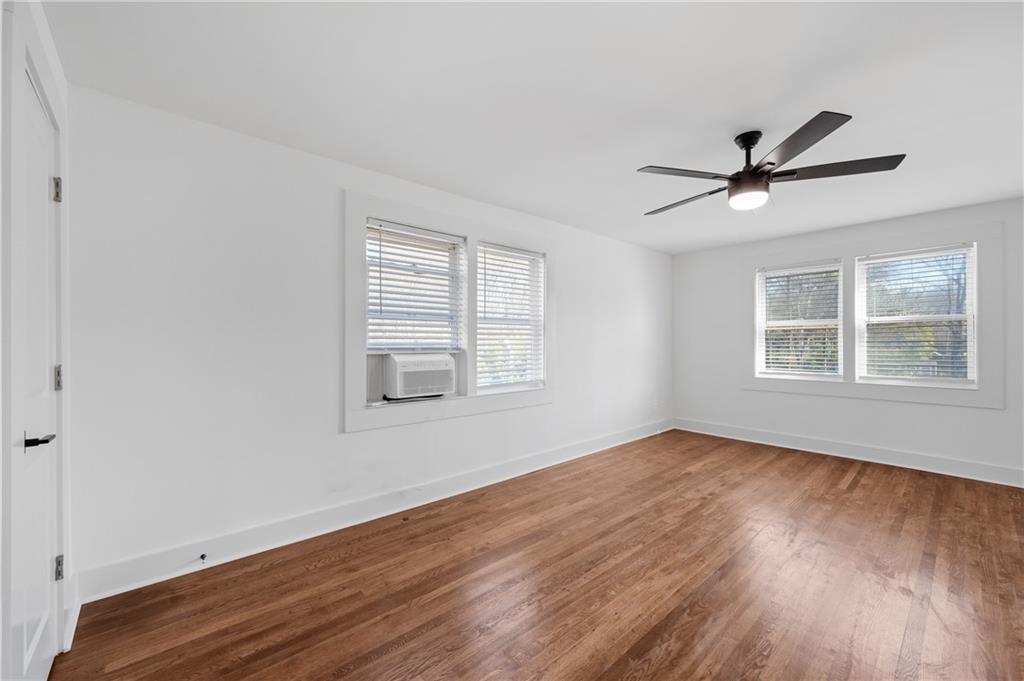 1338 McLendon Avenue Unit 11