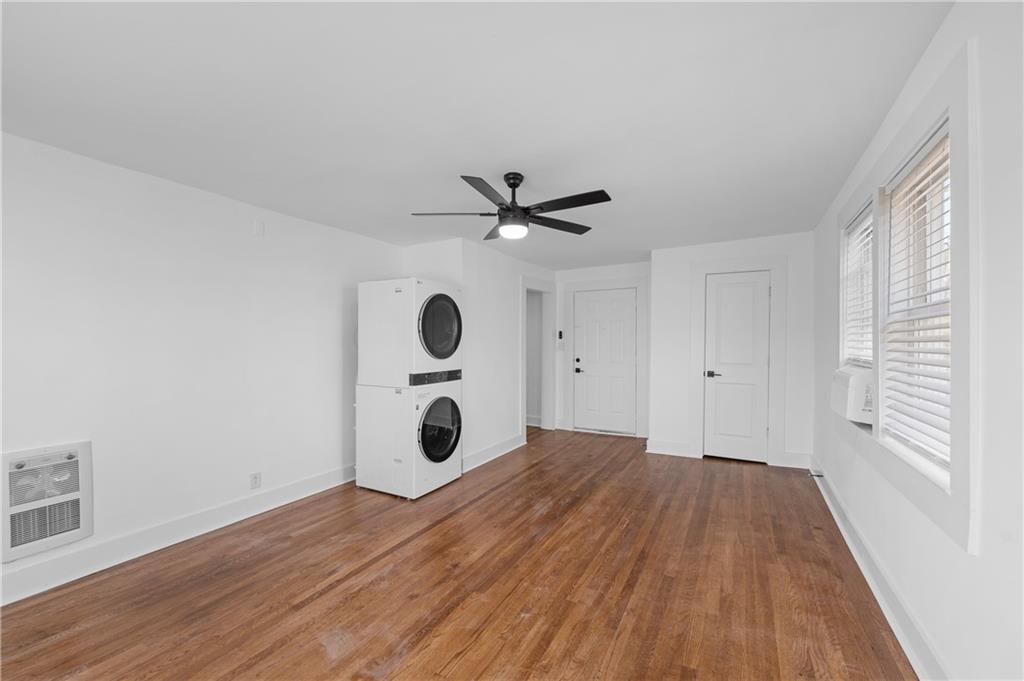 1338 McLendon Avenue Unit 11
