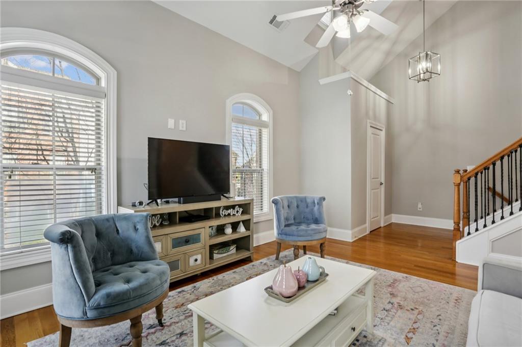 189 Le Gran Court Unit 44