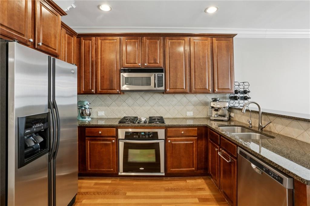 189 Le Gran Court Unit 44