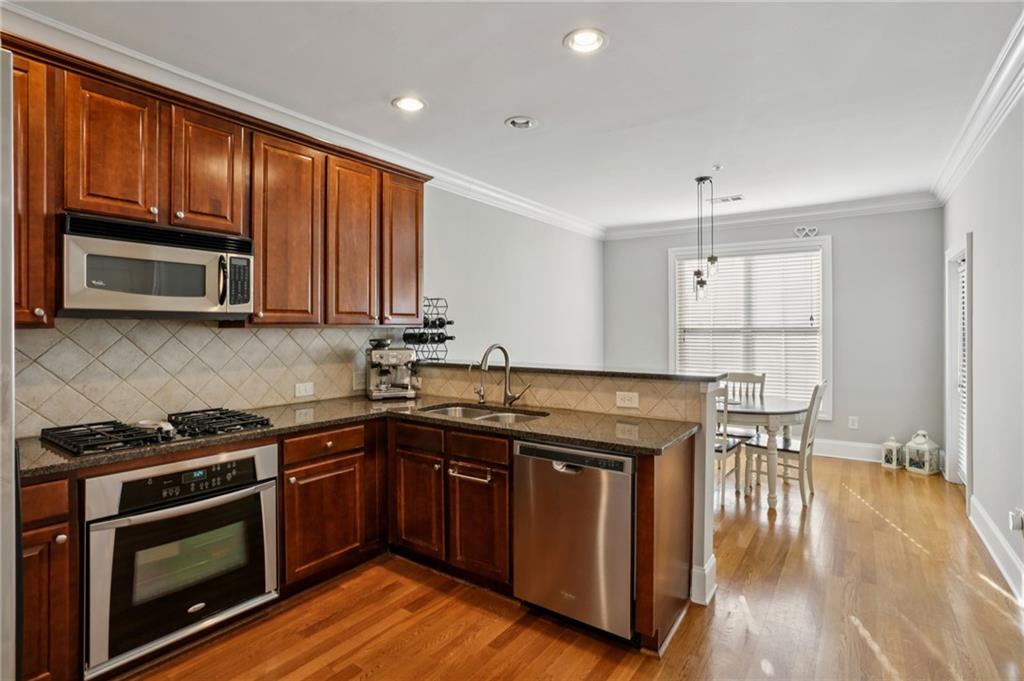 189 Le Gran Court Unit 44
