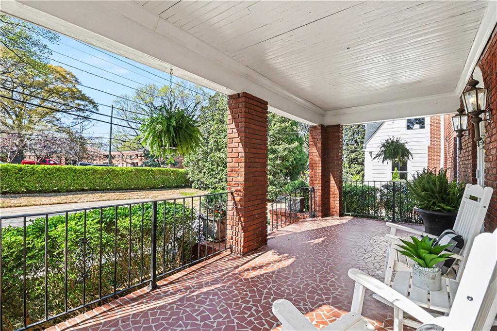 1137 Briarcliff Road NE