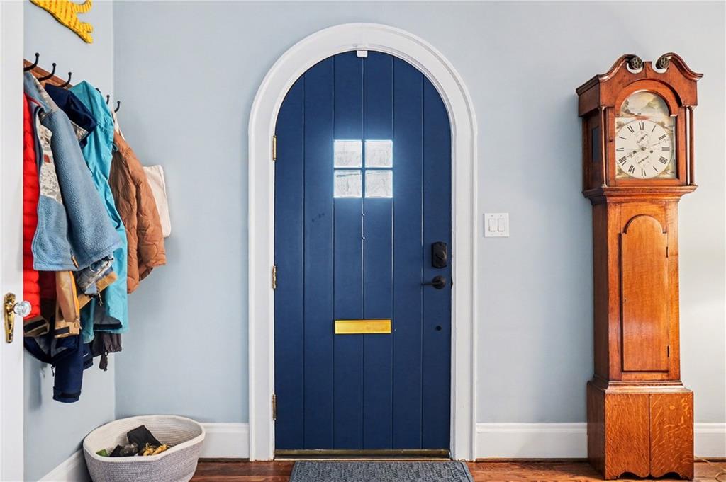 1528 N Highland Avenue NE Avenue