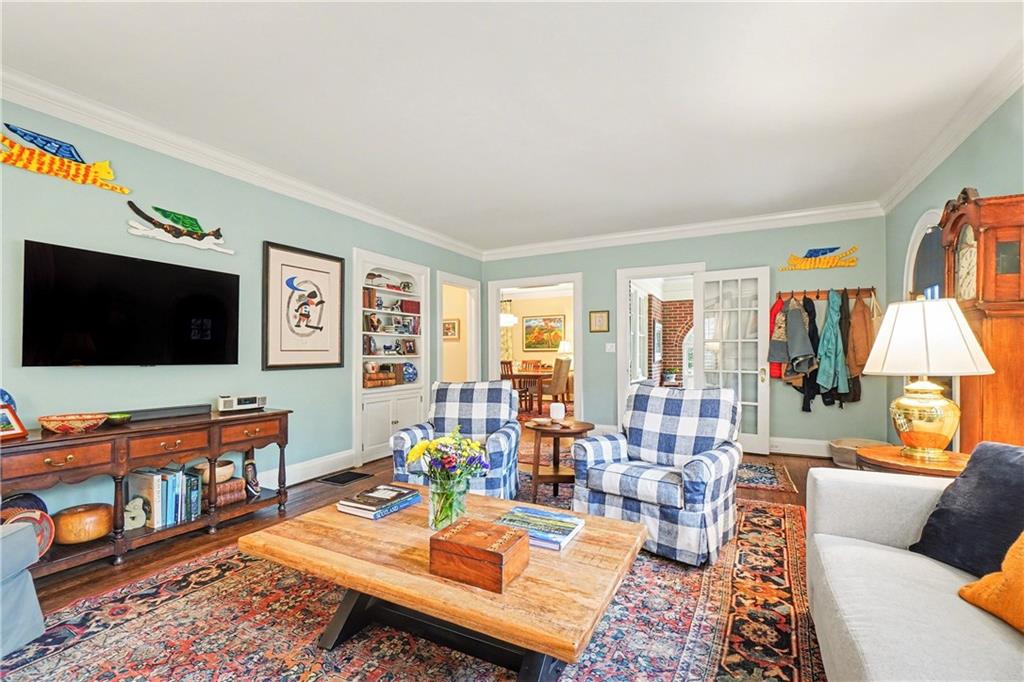 1528 N Highland Avenue NE Avenue