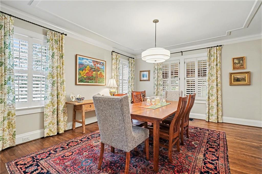 1528 N Highland Avenue NE Avenue