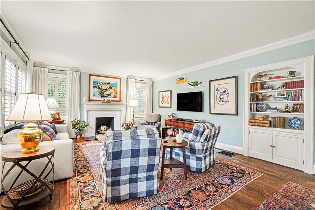 1528 N Highland Avenue NE Avenue