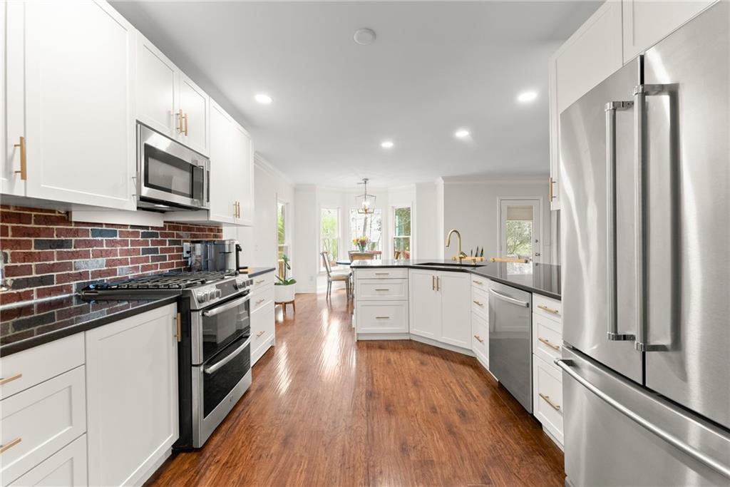 6505 Dressage Crossing