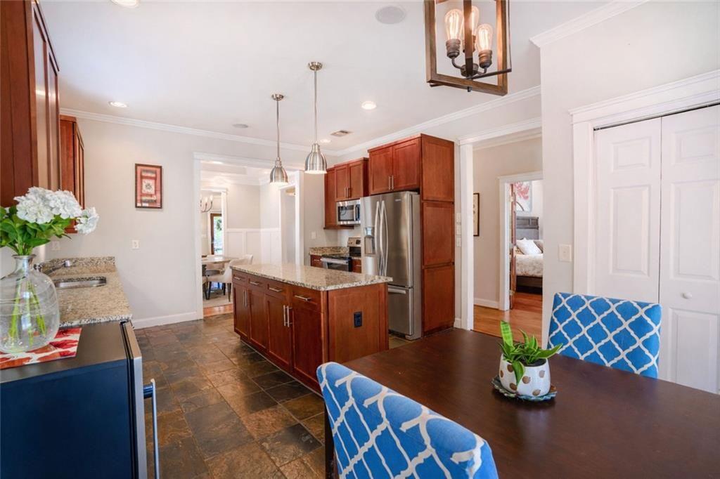 1315 Sylvan Circle NE